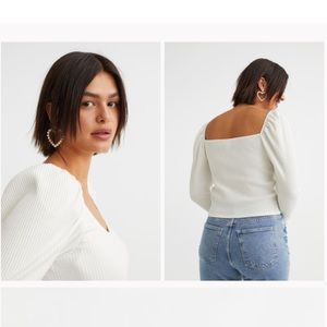 White ribbed puff sleeve top - size m